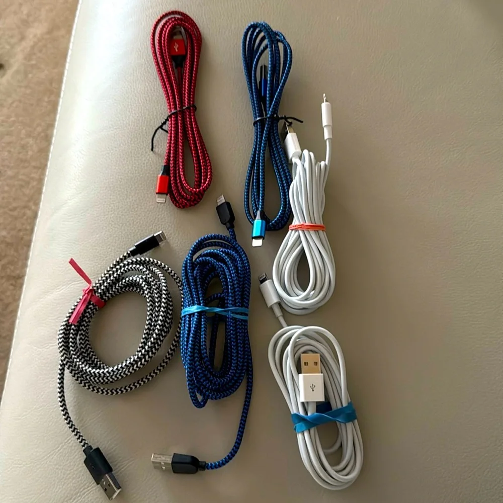 USB to lightning connectors, NWOT Different lengths